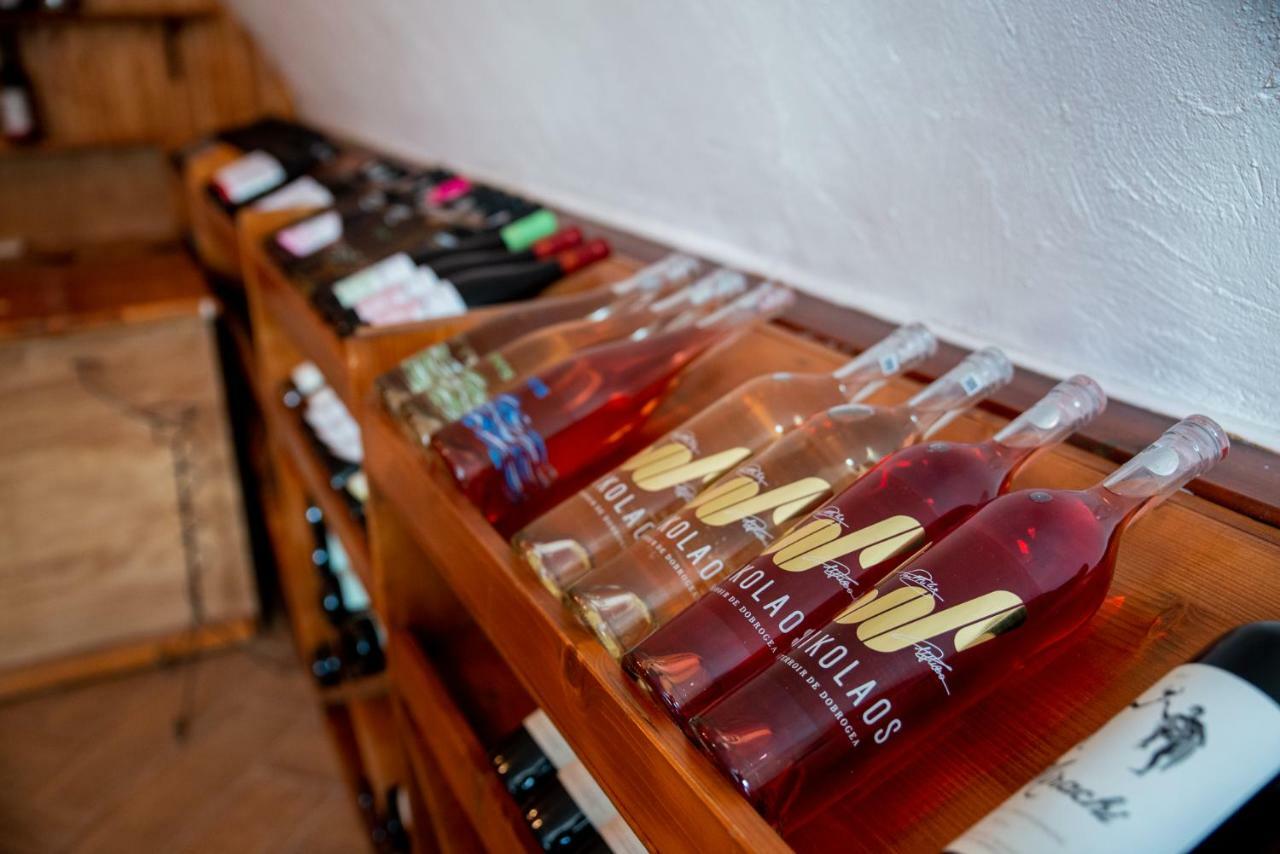 Апартаменты Bed&Wine In The Center Of Орадя Экстерьер фото